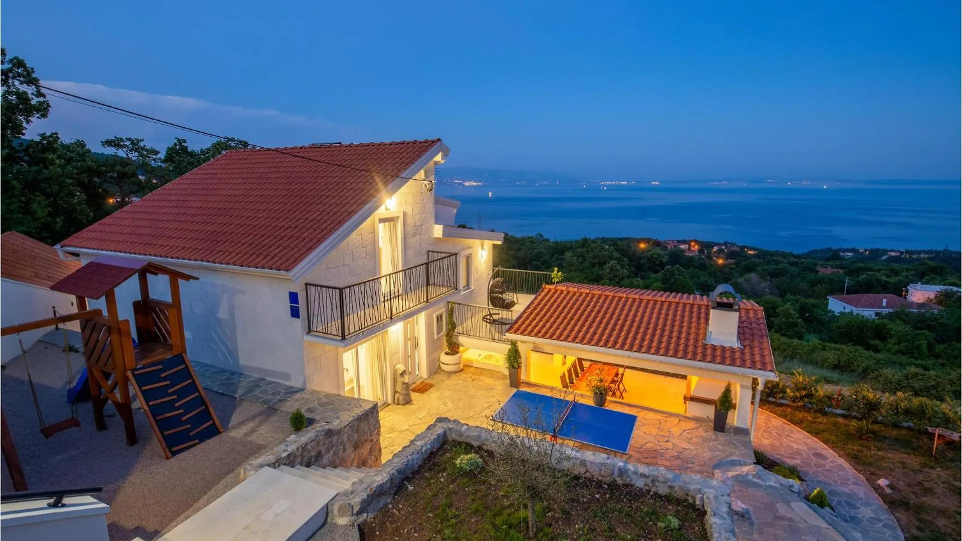 Holiday home 4 Bedroom Pet Friendly Home In Poljane Croatia