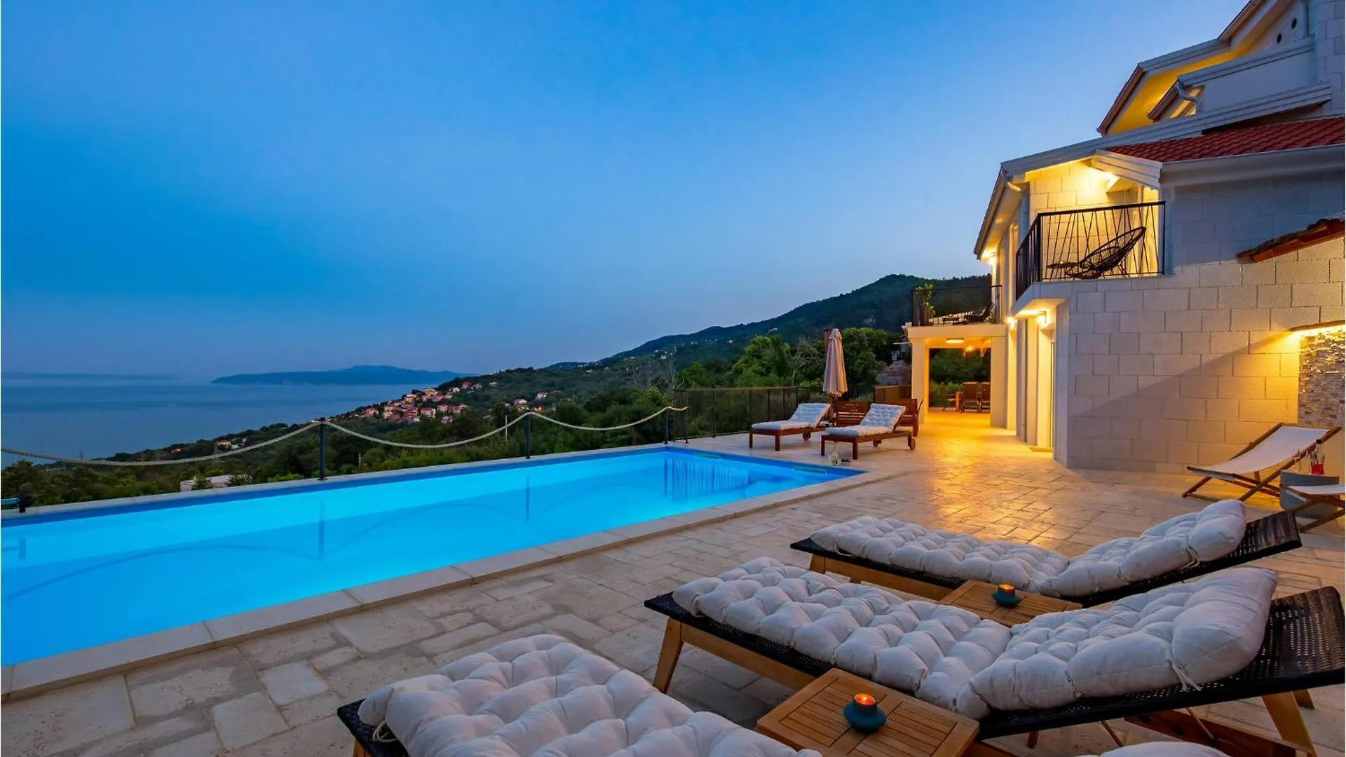 4 Bedroom Pet Friendly Home In Poljane Croatia