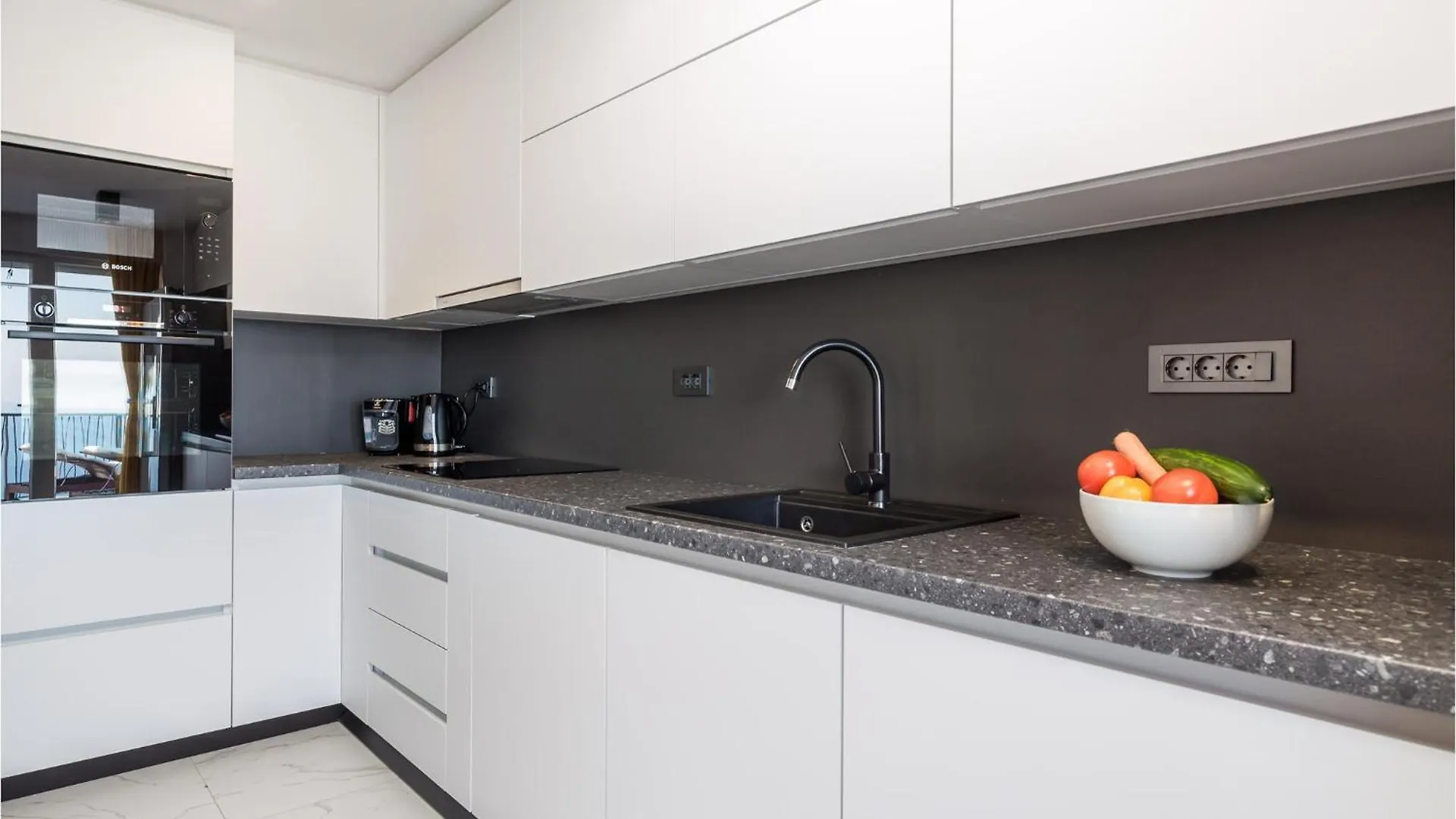4 Bedroom Pet Friendly Home In Poljane